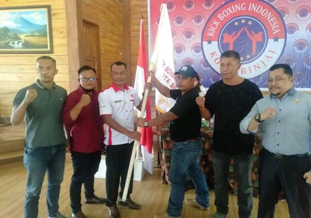 Bembeng terpilih kick
