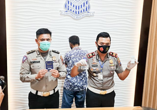 polisi