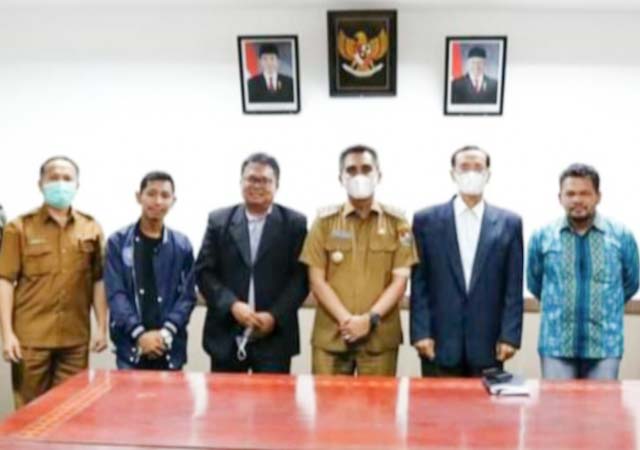 Warga berastagi