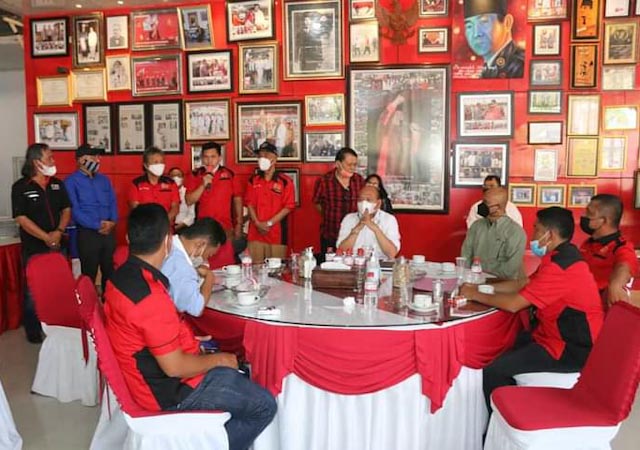 Bupati taput