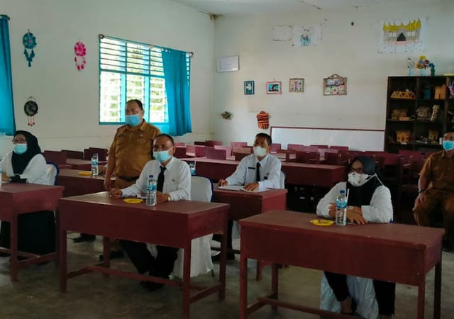 6 Calon Kepala Sekolah SD Dan SMP Se-Tapsel Ikuti Kegiatan Suvervisi di SMPN 1 Batangtoru 6 Calon