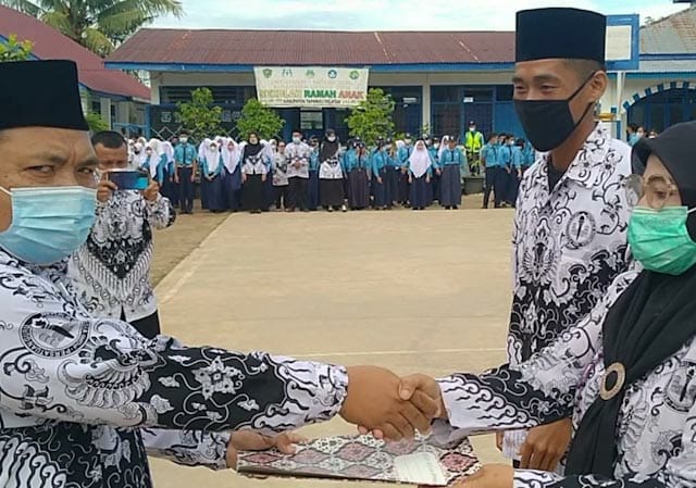 SMPN 1 Batangtoru Gelar Peringatan Hari PGRI Dan Guru Nasional Ke-76 Tahun 2021 SMPN 1 Batangtoru