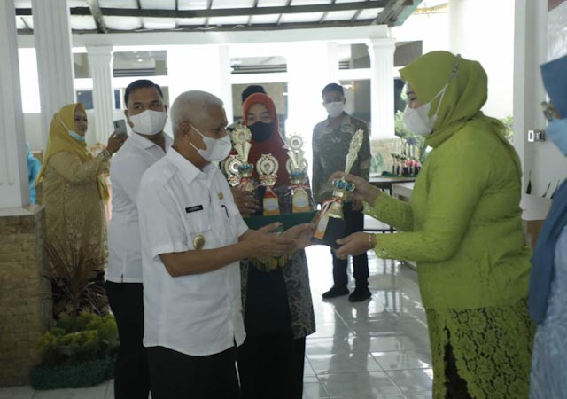 DWP Peringati Hari Ibu ke-93 dan HUT Ke-22 DWP Kabupaten Asahan Tahun 2021 DWP Peringati