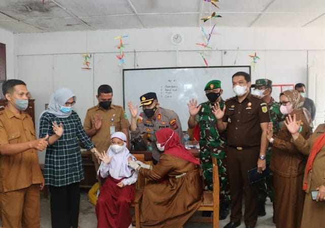 Pastikan Vaksinasi Anak Berjalan Lancar, Kapolres Tapsel Tinjau Vaksinasi di TK Kemala Bhayangkari 17 Gunungtua Dan 2 SDN di Paluta Vaksinasi
