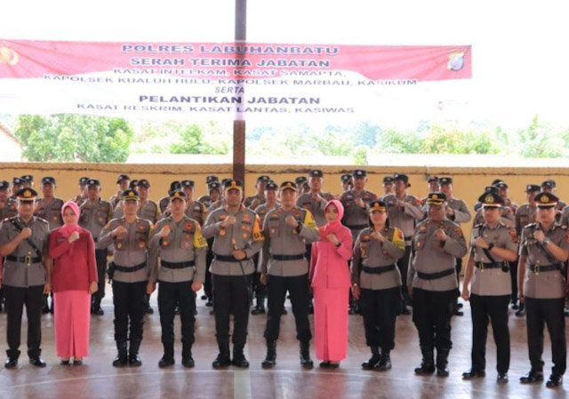 Polres Labuhanbatu Menggelar Upacara Serah Terima Jabatan Pju Jajarannya Kapolres