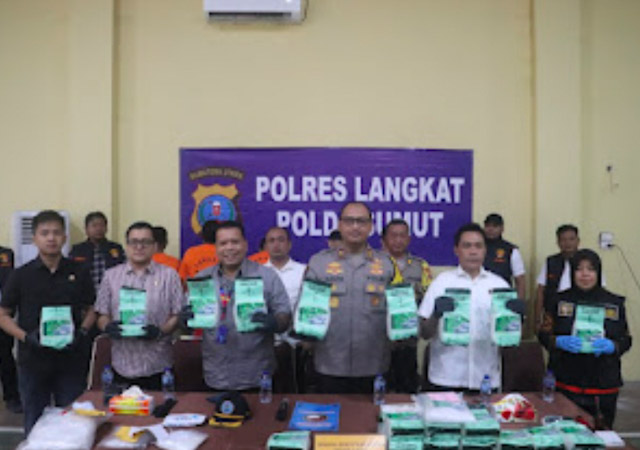 Kapolres Langkat Laksanakan Giat Pemusnahan Sabu Seberat 21 426, 58 Gram kapolres